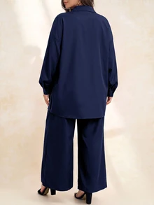 SHEIN Clasi 大尺碼女款印花圓領蝙蝠袖上衣與純色直筒口袋長褲兩件套 - 藏蓝色 - 查看 2
