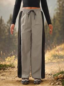 Exploreva Celana Panjang Outdoor Kasual Wanita dengan Tali Serut di Pinggang dan Kombinasi Warna - Grey - View 8
