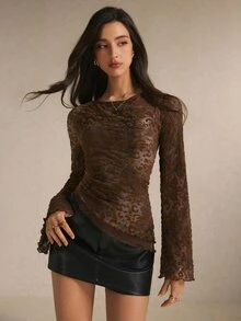 Poéselle 女款豹紋圓領喇叭袖修身時尚T恤，優雅休閒上衣，基礎款上衣，上班穿搭，可愛上衣，外出上衣，秋冬款 - 棕色 - 查看 4