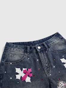 ROMWE Street Life Women's Vintage Punk Cross Embroidery Rhinestone 7-Point Denim Shorts - Dark Wash - View 4