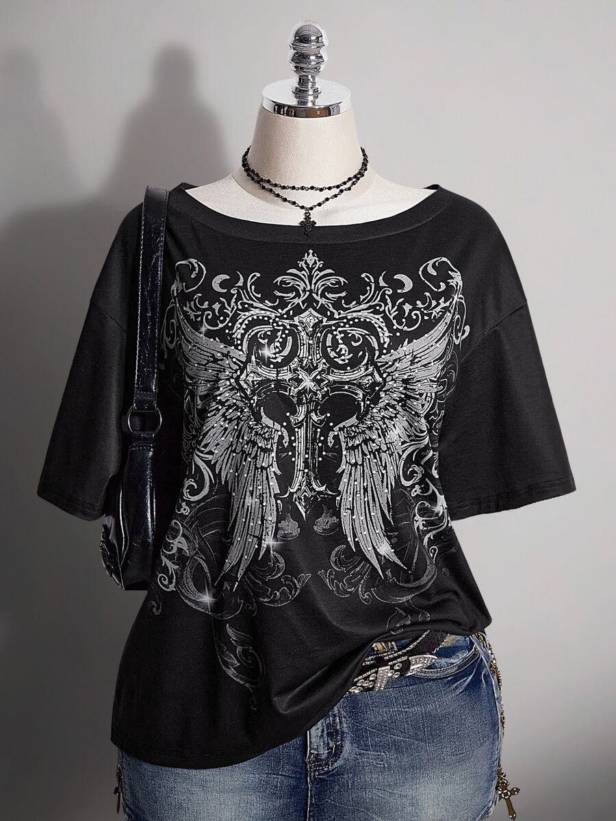 SHEIN ICON Kaos Wanita Ukuran Besar Motif Salib Gotik - Hitam - View 1