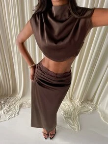 Aloruh Sexy Girl Black Party Outing Stand Collar Ruched Lace Patchwork Cap Sleeve Cropped Top + Lace Patchwork Boning Pressed Line Mini Dress - Black - View 6