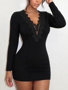 Selianne Gaun Sweater Pas Badan Seksi Wanita dengan Hiasan Renda - Hitam - View 4