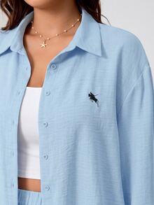 Solflare Light Blue Casual Shirt And Pants 2 Pieces Set, Embroidered Horse Design, Loose Fit, Plus Size, Old Money Style, Suitable For Outings, Daily Wear, Gatherings And Home - Baby Blue - View 5