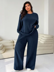 Solflare Plus Size Women Solid Color Round Neck Long Sleeve T-Shirt And Pants Casual 2 Pieces Set - Blue - View 4