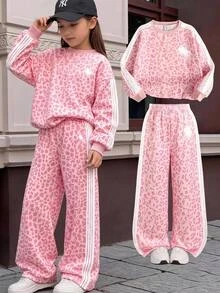 SHEIN 少女休閒日常百搭舒適豹紋圓領賽馬圖案運動衫套裝 - 粉色 - 查看 2