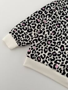 THE HAPPY LOOK 2pcs Young Girl Leopard Print Knit Soft Crew Neck Long Sleeve Pullover Sweatshirt And Elastic Waist Jogger Pants Set - Apricot - View 5