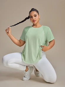 SHEIN Rhythm Era 大码女式圆领短袖休闲健身运动T恤健身房衬衫 - 綠色 - 查看 4