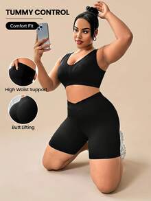 SHEIN Rhythm Era Plus Size Black Sports Shorts With Pocket - Black - View 1