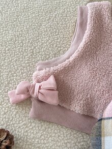 SHEIN 2件組女嬰粉色保暖內裡無袖蝴蝶結背心上衣 + 格紋領長袖襯衫洋裝 A字收腰休閒可愛甜美時尚優雅韓風套裝，適合春秋日常穿著、旅行、度假、派對等場合 - 粉色 - 查看 9