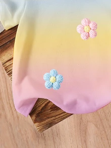 SHEIN Baby Girls Rainbow Gradient Colorful Floral Digital Print Round Neck Short Sleeve Top,Soft Summer Color Palette,Summer,Cute, Korean Style - Multicolor - View 6