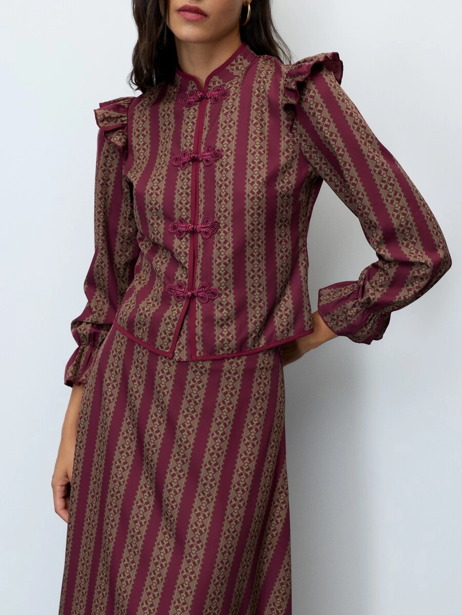 Nöista Printed Two Pieces Set With Chinese Knot Buttons. Fall Winter, Elegant, Country Style, Going Out. - Purple - View 1