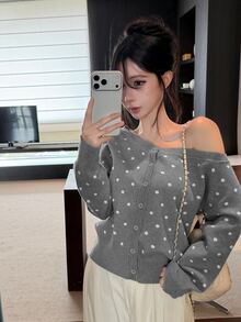 DAZY Women's Autumn Asymmetrical Neck Long Sleeve Grey & White Polka Dot Pattern Loose Casual Sweet Street Style Knit Cardigan - Grey - View 5