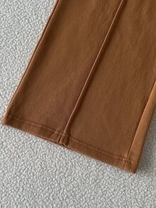 SHEIN 女童秋冬休閒極簡風針織純色刺繡圖案裝飾長袖羅紋收腰連帽上衣與前中線刺繡長褲2件套運動衫套裝 - 棕色 - 查看 9