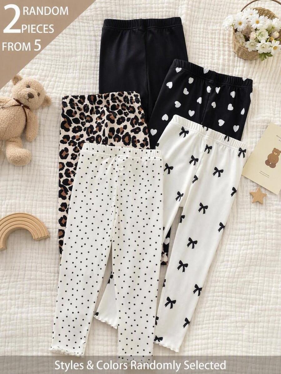 SHEIN Bộ 5 quần legging dệt kim gân cho bé gái, 2 mẫu ngẫu nhiên, họa tiết chấm bi, trái tim, da báo, phong cách ngọt ngào dễ thương, đa năng, mềm mại thoải mái, mặc xuân hè và quanh năm