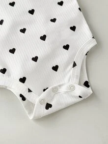 SHEIN 4pcs Newborn Baby Girl Cute Knitted Rabbit & Ditsy Floral Short Sleeve Bodysuit Set, Summer Graphic Neutral - Multicolor - View 6