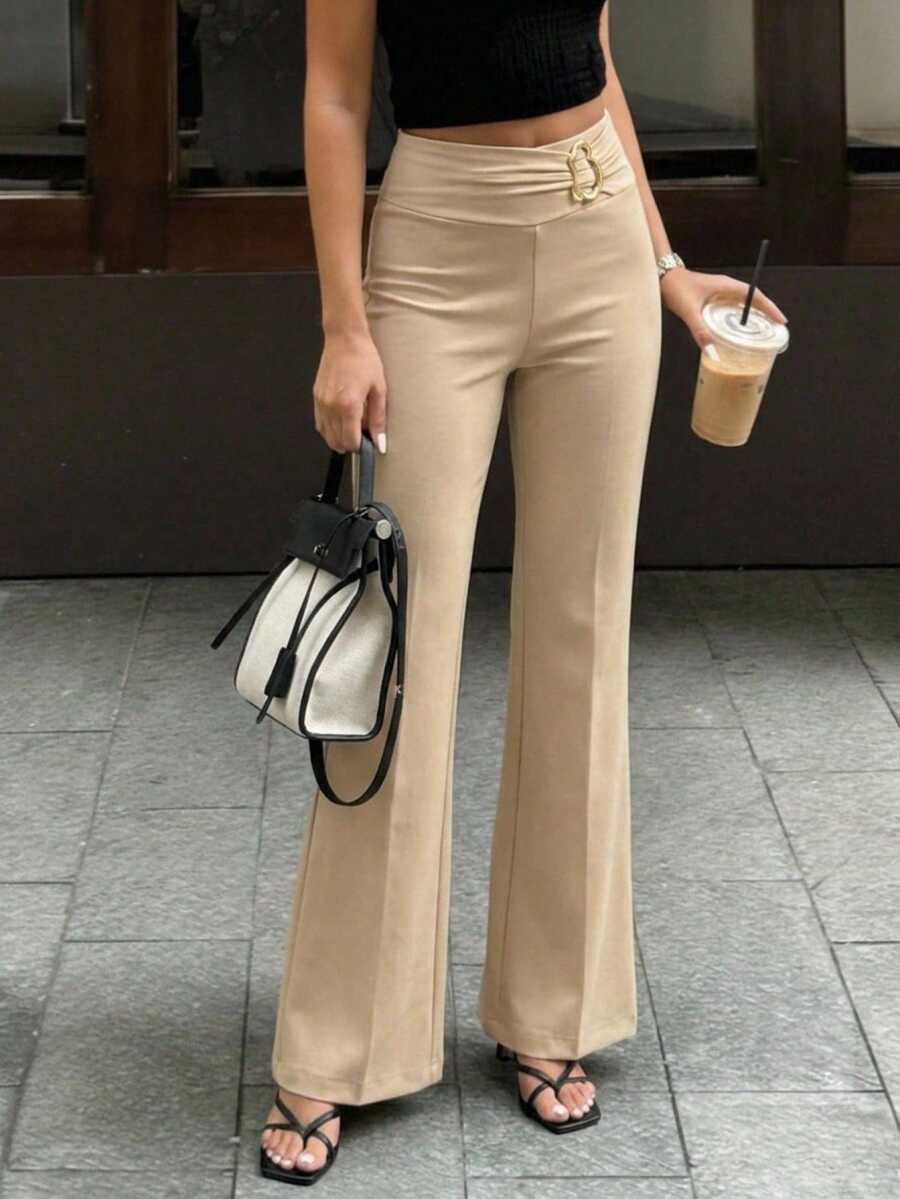 SHEIN 女士休闲纯色金属扣装饰修身性感打底裤,适合日常穿着、时尚搭配、通勤、春秋季节穿着。 - 杏色 - 查看 1