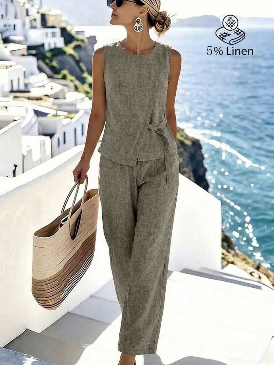 SHEIN Holidaya 女士休闲不对称设计无袖衬衫和褶裥纽扣装饰阔腿裤两件套,适合春夏通勤穿着。 - 綠色 - 查看 1