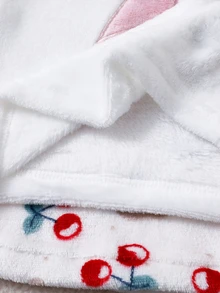 SHEIN Conjunto de 4 piezas de ropa de estar en casa para niña pequeña, color blanco, con pantalones largos y manga, estilo casual de princesa hada, de felpa, con aplique de lazo rosa, bordado de oso y estampado de cerezas - Multicolor - Ver 5