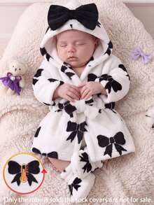 SHEIN 秋冬雙面法蘭絨蝴蝶結印花女嬰新生兒浴袍/睡衣 - 黑色 - 查看 1