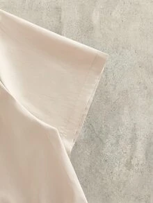 Mainfolk طقم كاجوال رجالي بلون موحد يتكون من قميص بأكمام قصيرة مزدوج الصدر وبنطال طويل - لون مشمشي - مشاهدة 12