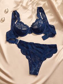 Charlaine Conjunto de 2 piezas de lencería de seda de leche con ribete de encaje + bragas triangulares de talla estándar para mujer - Azul Marino - Ver 3