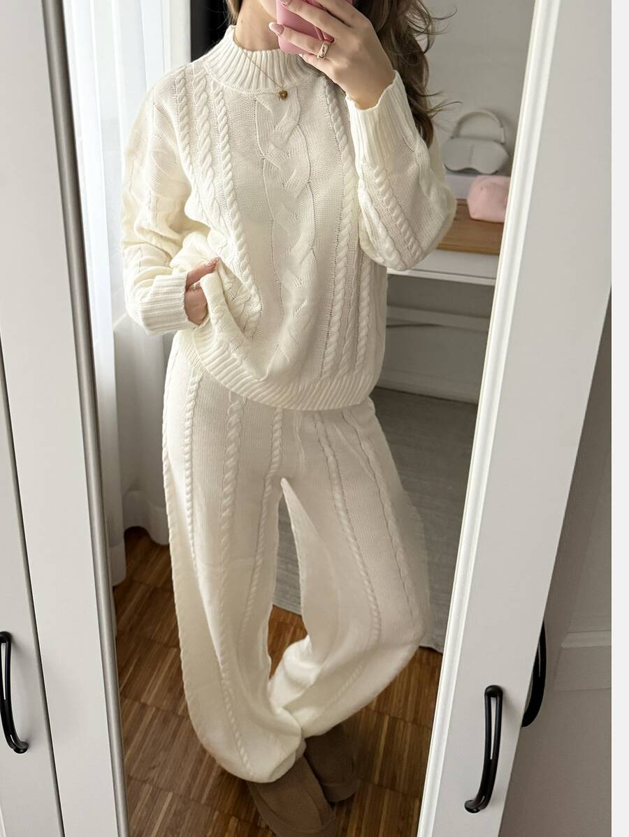 SHEIN EZwear 女士纯色圆领长袖简约上衣和裤子休闲套装,适合秋冬季穿着 - 白色 - 查看 1