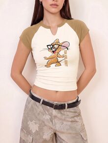 TOM & JERRY X SHEIN 女款字母卡通印花缺口V領插肩袖T恤 - 卡其色 - 查看 5