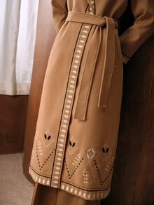 MOTF PREMIUM WOMEN'S VINTAGE ELEGANT EMBROIDERED FAUX FUR PATCHWORK COLLAR OVERCOAT - Brown - View 3