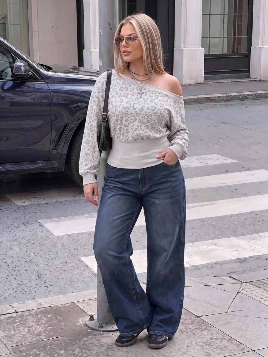 SHEIN ICON ملابس علوية مقاس كبير بتصميم عتيق Y2K بكتف غير متماثل، رمادي وأبيض، بطبعة نمر مهترئة، خصر مشدود، أكمام طويلة، للخريف - متعدد الألوان - مشاهدة 1