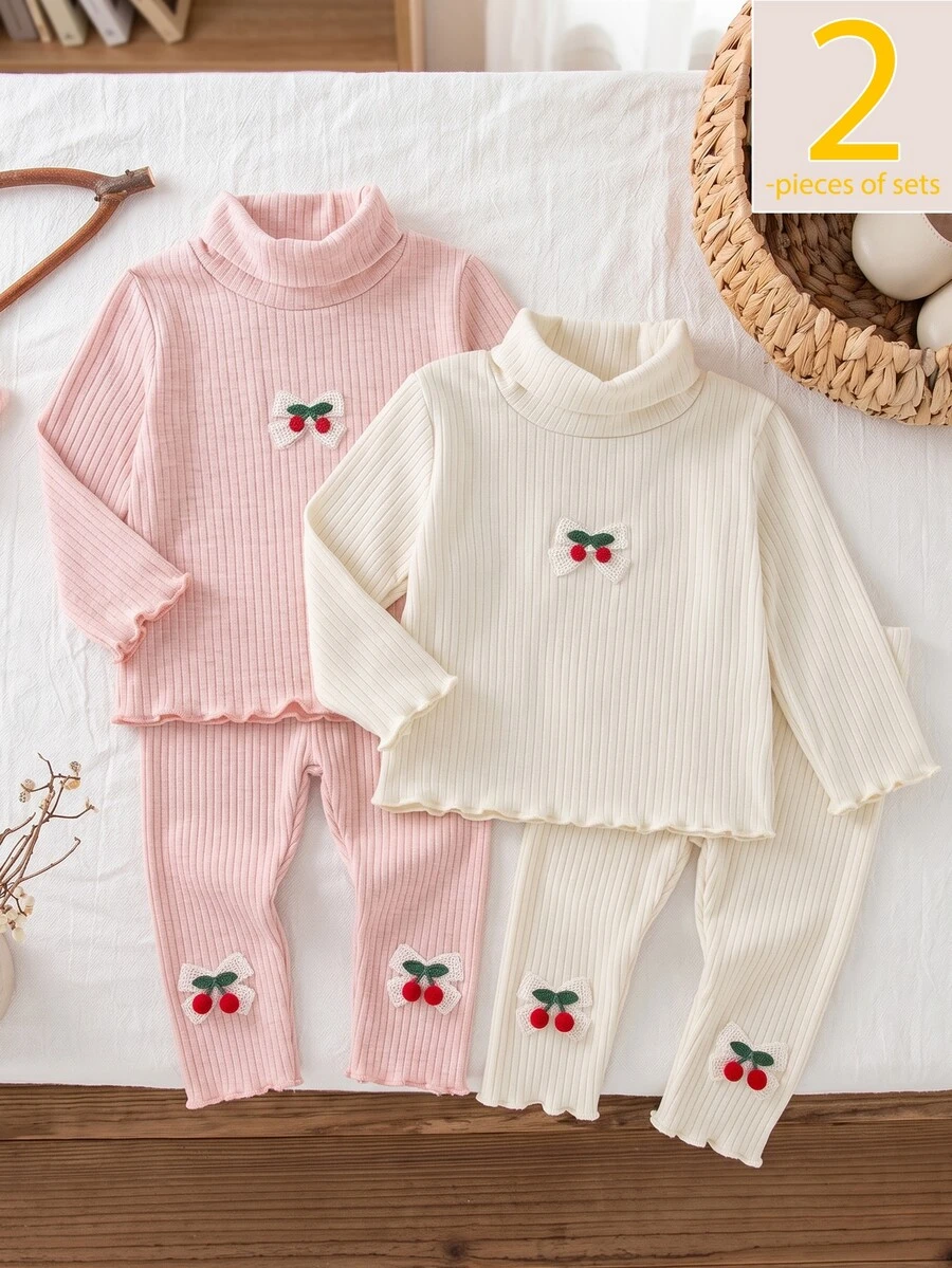 SHEIN Vintaside Kids 2件組女嬰上衣褲子套裝,甜美可愛粉色奶油櫻桃蝴蝶結荷葉邊長袖高領羅紋,生日派對秋季聖誕節假期穿搭 - 彩色 - 查看 1
