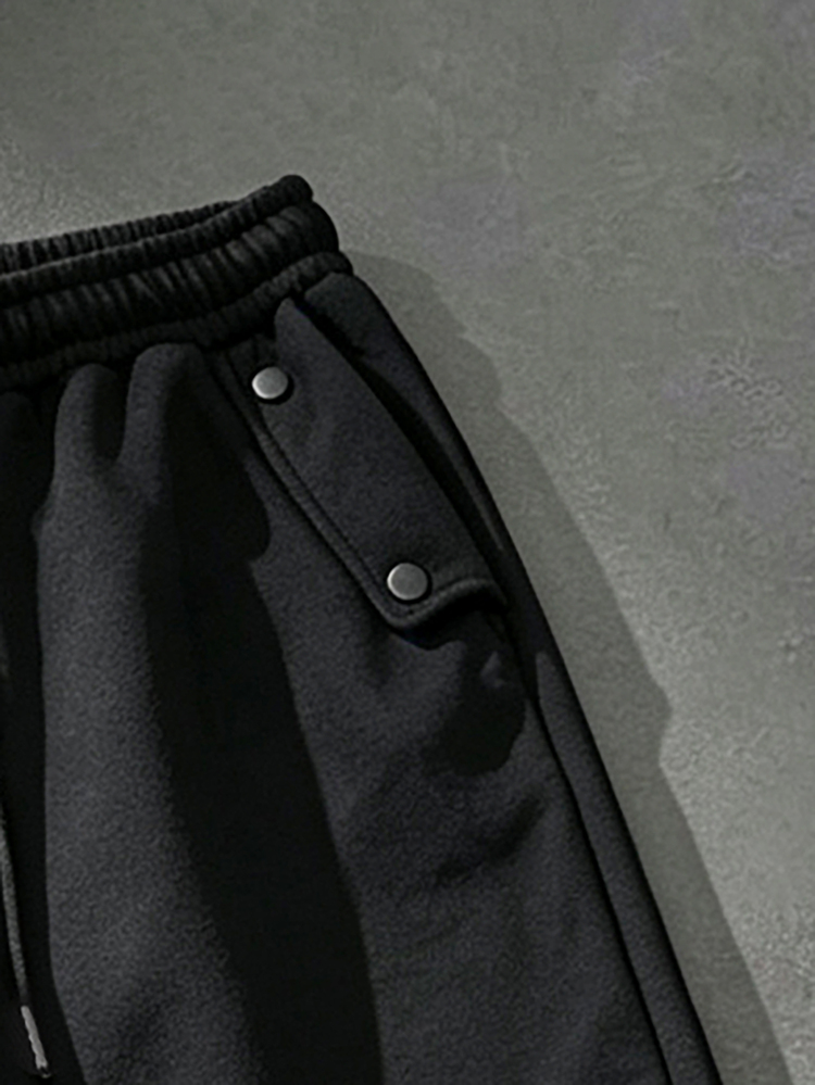 SLATEMANN Men's Black Elastic Drawstring Side Double Buckle Decorative Design Solid Color Casual Sweatpants - Black - View 4