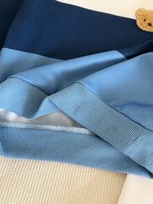SHEIN Vintaside Kids 2件組 幼兒男童運動衫＋慢跑長褲套裝，可愛藍米色拼接熊貼布，羅紋長袖圓領加厚款，適合戶外秋冬假期穿著 - 藍色 - 查看 9