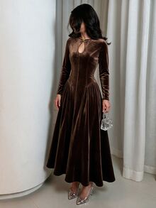 NOVVYNE Women Velvet Keyhole Neck Long Sleeve Midi Dress Gold Decor Button Fitted Waist Flared Hem Quiet Luxury Fall Evening Party Dress - Coffee Brown - View 6