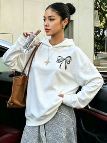 SHEIN Teen Girl Bowknot Design Sweatshirt, Casual Cute Comfortable Minimalist Loose Fit Top, Suitable For Autumn/Winter White Sweatshirt School Sixth Form - White - View 1