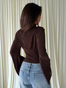 Aloruh Women's Elegant Deep V-Neck Ruched Waist Long Sleeve T-Shirt,Fall Top,Fall T-Shirt,Going Out Top,Basic Top Fall,Basic Tops For Women,V Neck Top Coffee - Brown - View 5