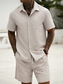 Manfinity CasualCool Men's Beige Summer Casual Vacation Short Sleeve Shirt And Elastic Waist Shorts Set,Solid Color Striped Textured Old Money Style Outfits For Travel - Khaki - View 2