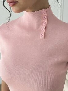 SHEIN Sweater Rajut Lengan Pendek Warna Beige untuk Wanita dengan Kerah Tegak dan Kancing Samping, Gaya Komuter Minimalis, Atasan Dalaman Musim Gugur/Dingin, Cocok untuk Kerja, Kencan, dan Pakaian Sehari-hari - Berwarna merah muda - View 7