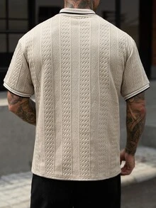 Manfinity CasualCool 男士不對稱紋理面料成熟休閒短袖 Polo 衫，送給男友的禮物，日常穿著 - 卡其色 - 查看 4