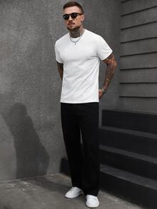 Manfinity CasualCool 男士休闲纯色纹理短袖T恤，夏季 - 白色 - 查看 4