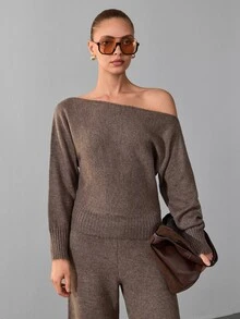SHEIN طقم نسائي من قطعتين متناسق: كنزة صوفية فضفاضة كبيرة الحجم بخصر مضلع وملمس ناعم مع بنطال كنزة واسع الساق - بني - مشاهدة 10