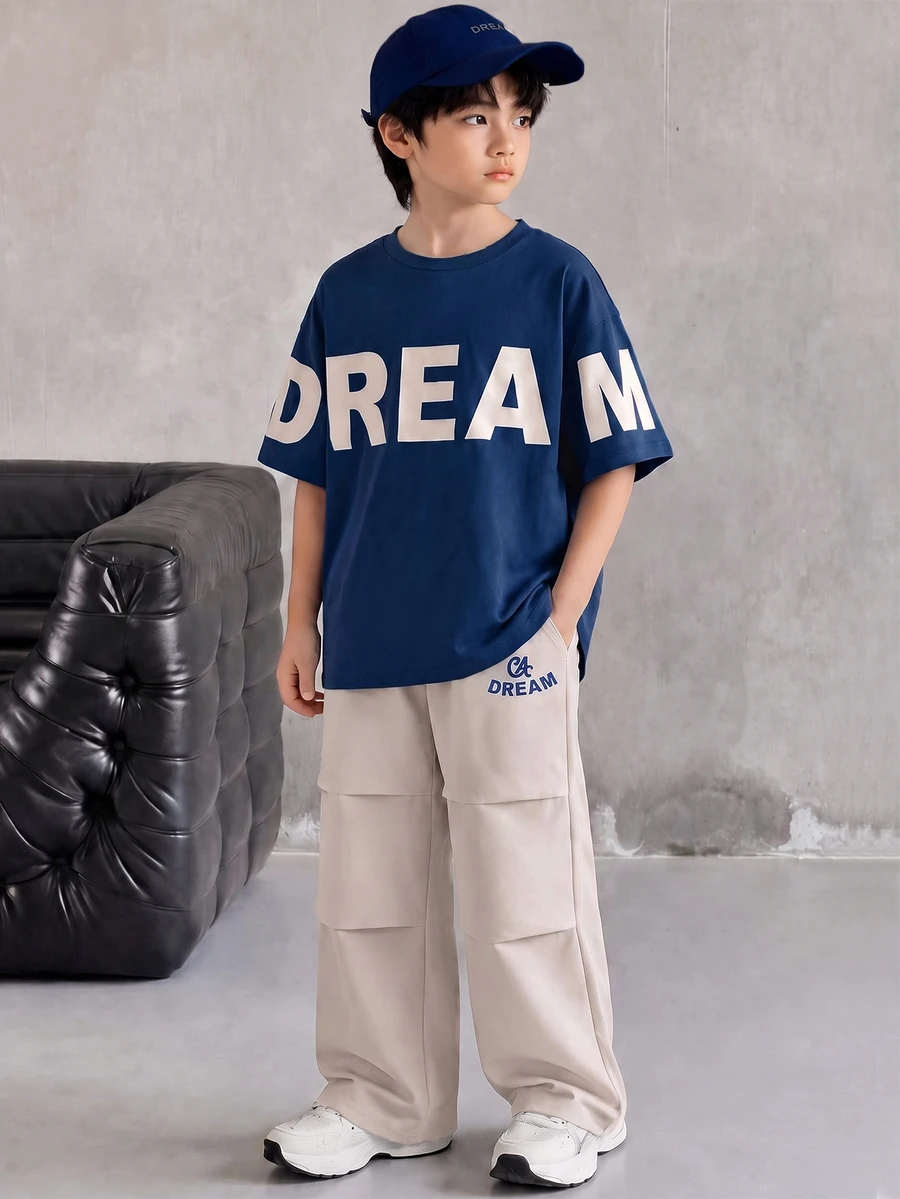 SHEIN 青少年男孩字母印花短袖上衣與長褲休閒日常2件套 - 彩色 - 查看 1