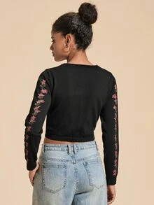 Travachic Sweater Wanita Model Crop dengan Motif Bunga dan Lengan Panjang Silang - Hitam - View 2