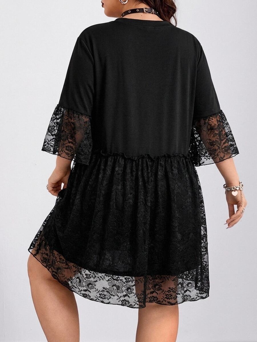 SHEIN CURVE+ Plus Size Retro Sexy Dark Gothic Millennial Style Y2K Individual Street Style Avant-Garde Punk Skull Pattern Lace Patchwork Black Loose T-Shirt Dress - Black - View 1