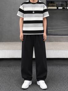 Vacaura 2件組青少年男孩圓領休閒街頭風寬鬆拼接拼色字母印花T恤與運動長褲套裝，黑色，適合Sixth Form派對，夏季 - 黑與白 - 查看 3