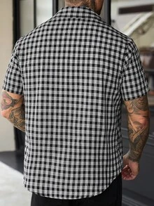Manfinity CasualCool 男士格紋單排扣休閒通勤短袖襯衫 - 黑與白 - 查看 2