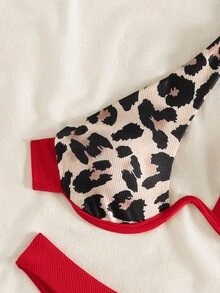 SHEIN Swim 豹纹拼接吊带泳衣（随机印花），带钢圈 - 紅色 - 查看 4
