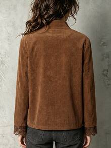 Breezaya Jaket Maillard Vintage Kasual Kerah Tegak Patchwork Renda Corduroy Regular Fit, Cardigan Slim Fit dengan Manset Berkerut - Coklat - View 2