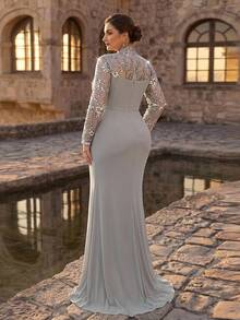 Serin Große Größen elegantes, klassisches, romantisches Abendkleid mit Rundhalsausschnitt, besticktem Mesh, langen Ärmeln, Perlen, Strass, geraffter A-Linie, für Hochzeit, Abendessen, Grau - Hellgrau - Übersicht 6