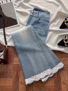 GlowEve Plus Size Women's Korean Style Fashion Lace Patchwork Flared Jeans - Light Wash - View 1